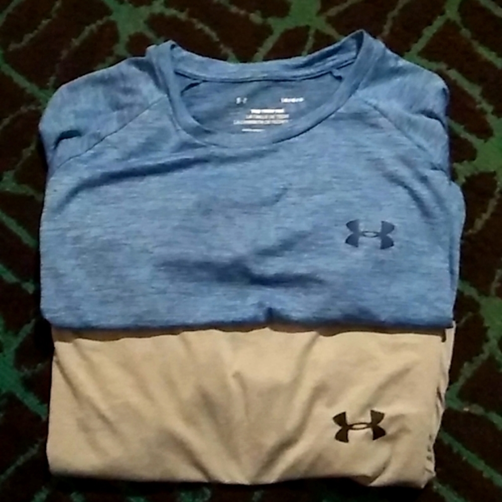 Underarmor athletic shirts